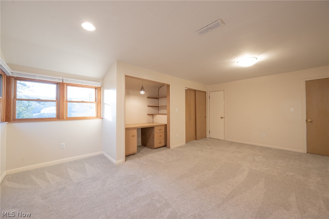 Van Sweringen Co Shaker Cntry - Residential