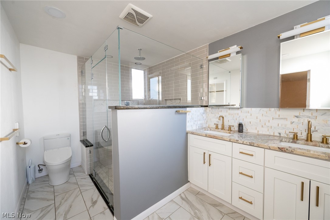 Van Sweringen Co Shaker Cntry - Residential