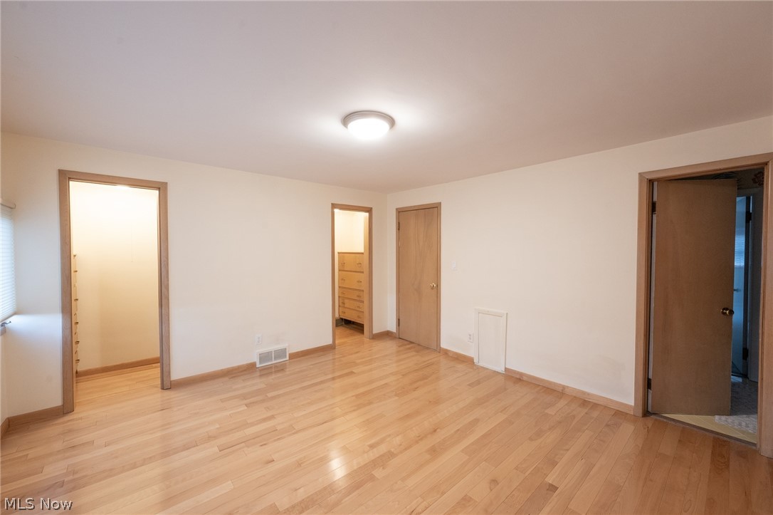 Van Sweringen Co Shaker Cntry - Residential