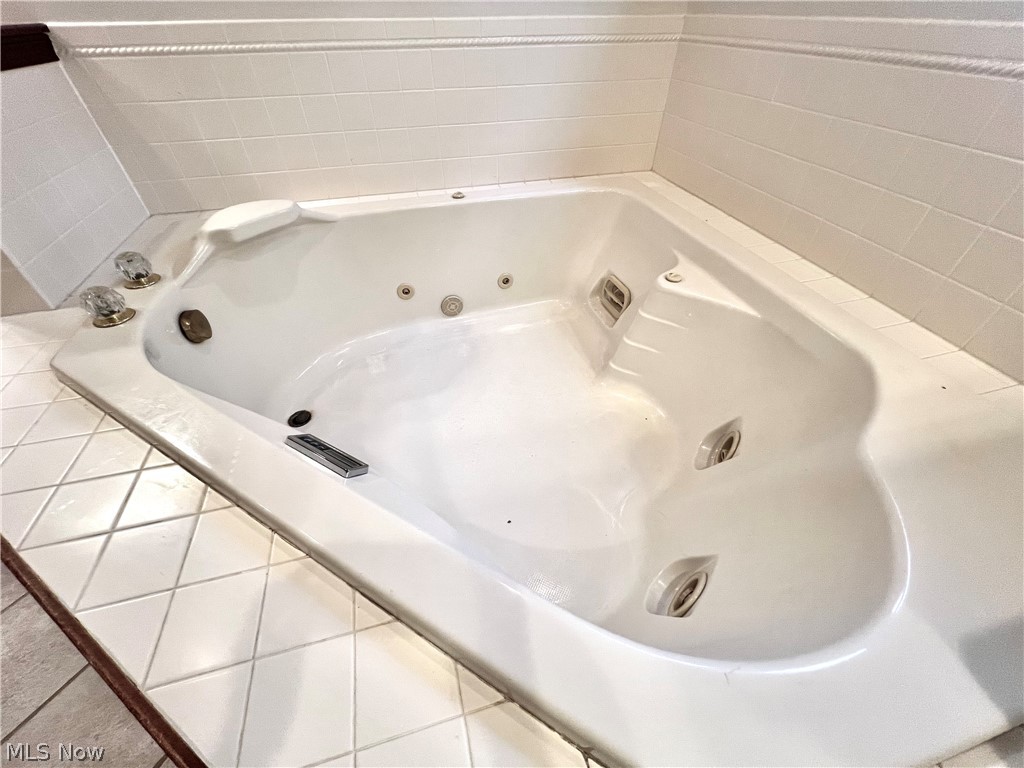 Marihill - Residential