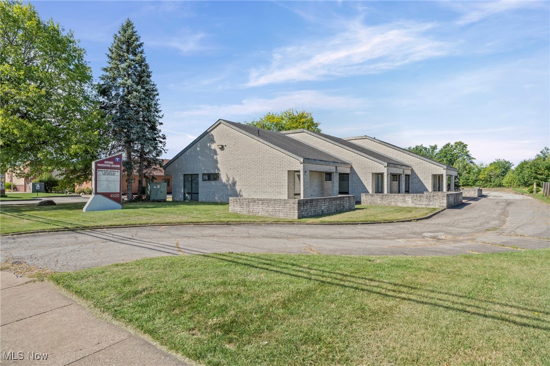 4520 Oberlin Avenue