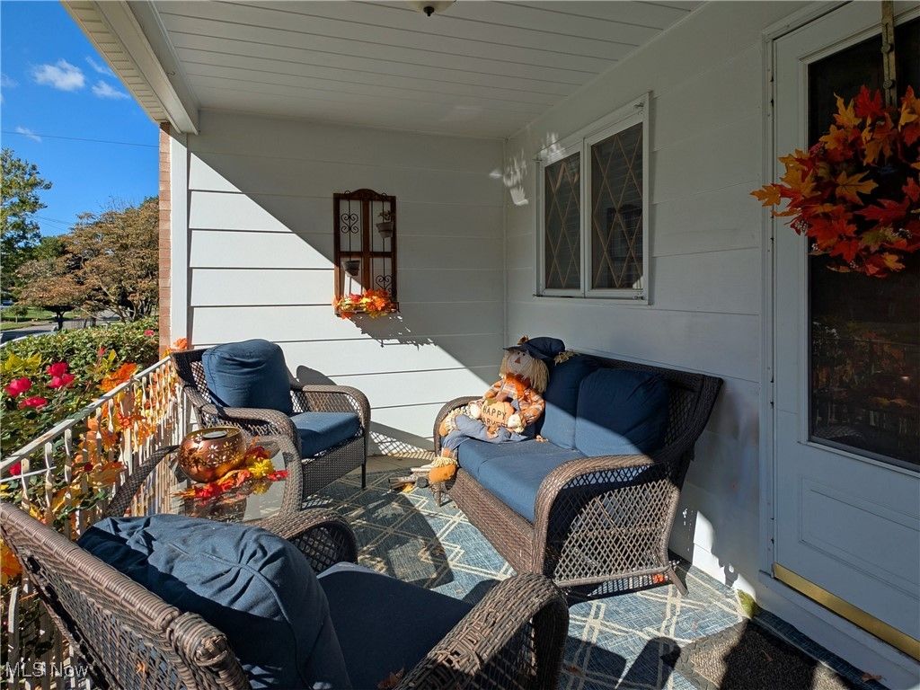 Photo of 732 Forest Ridge Drive, Youngstown, OH 44512 (MLS # 5167953)