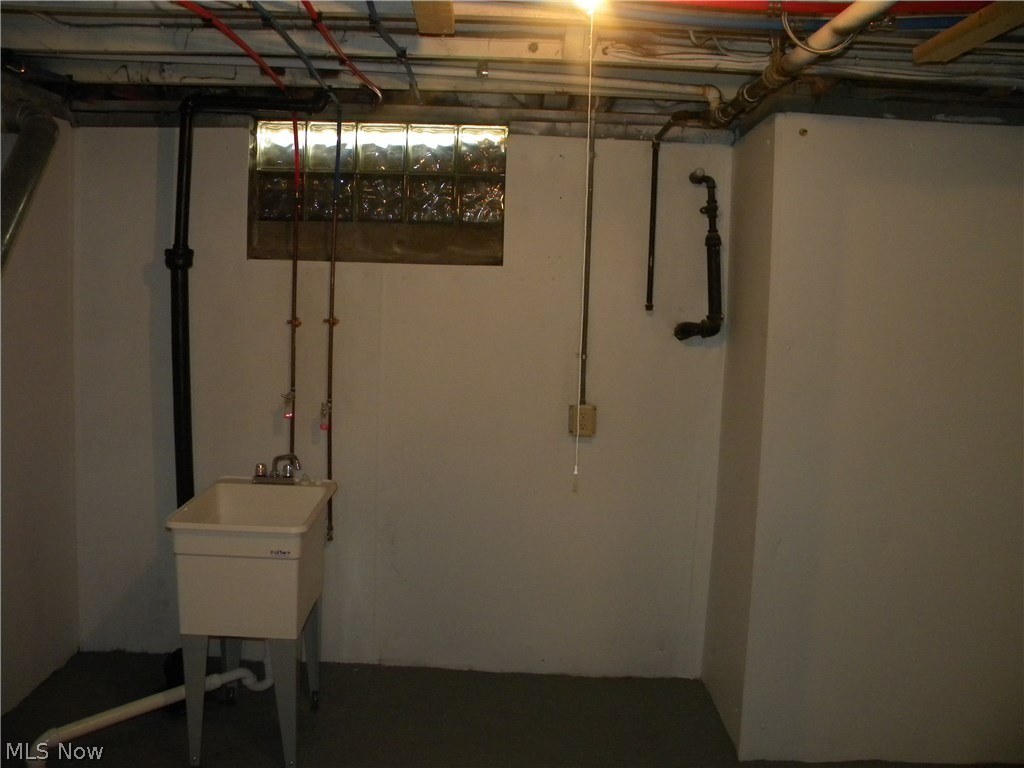 J Ed Good Park - Residential