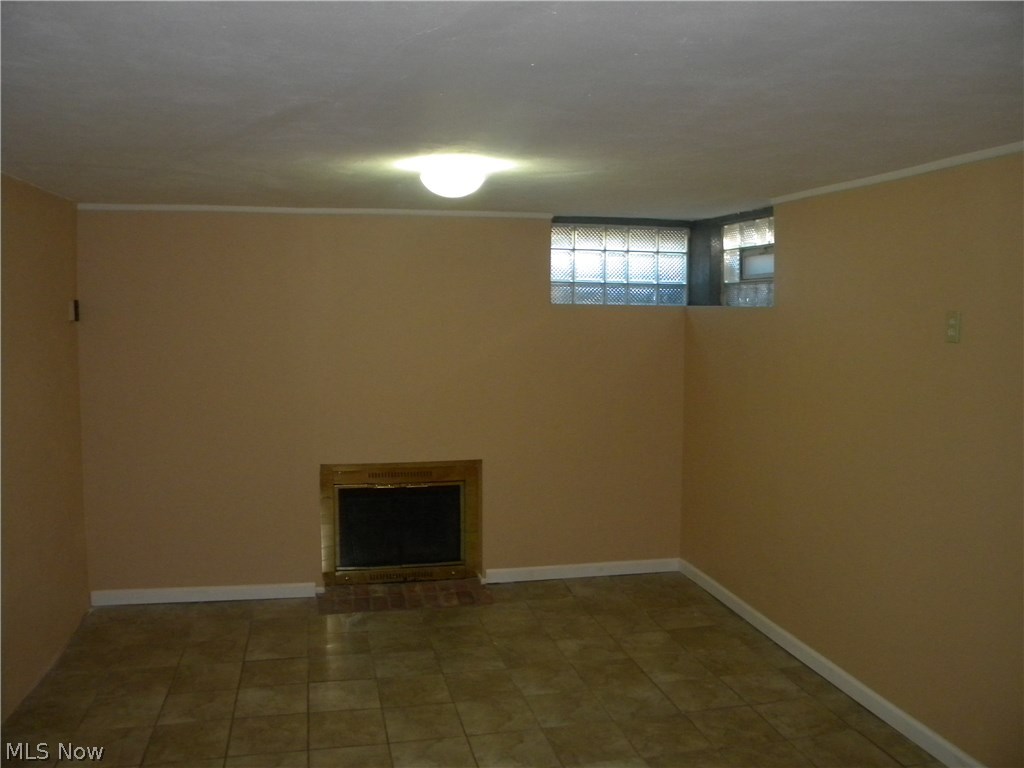 J Ed Good Park - Residential