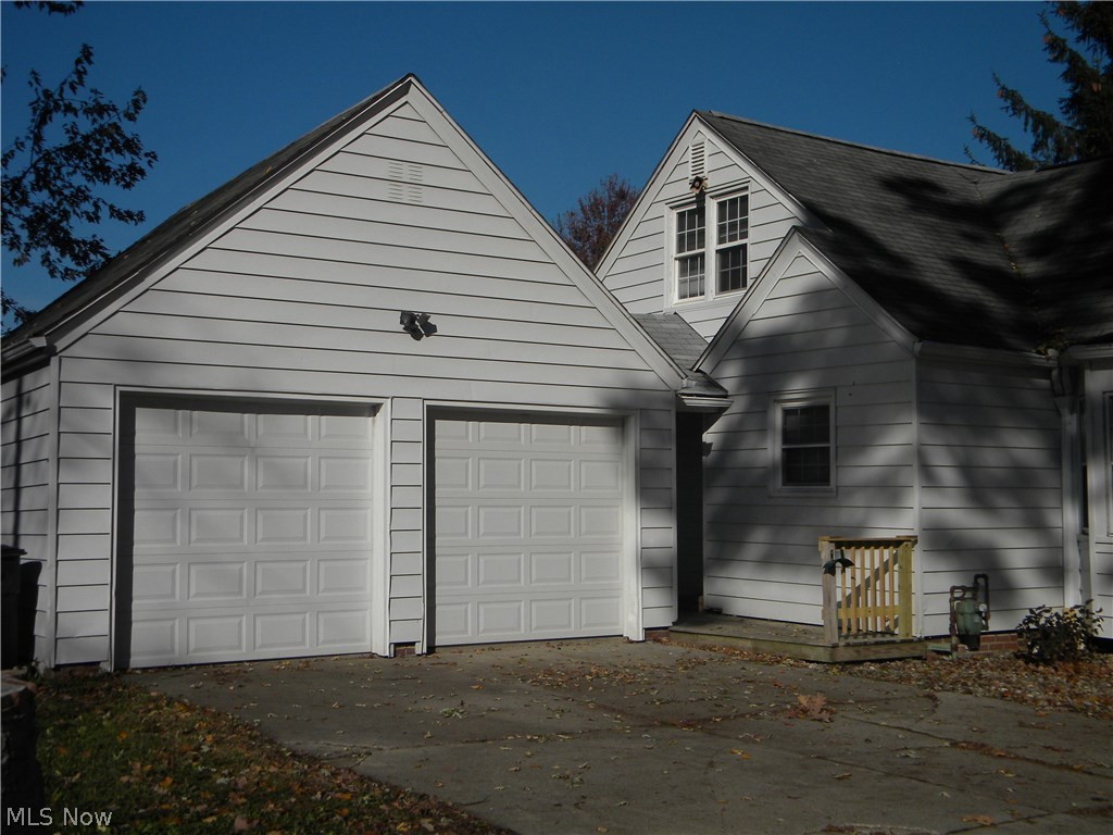 J Ed Good Park - Residential