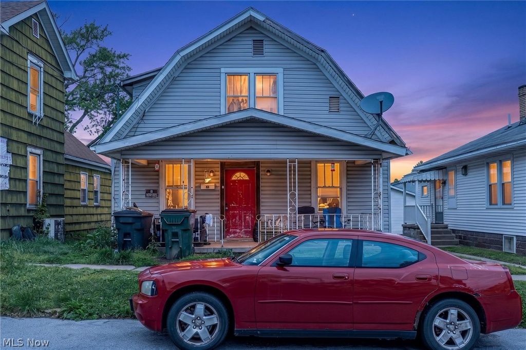 Photo of 217 Hunts Avenue, Barnesville, OH 43713 (MLS # 5208211)
