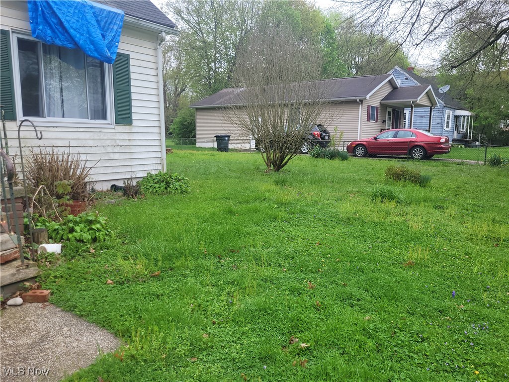 1134 Juneau Avenue, Akron, Ohio image 4