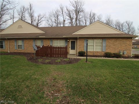 Condo For Sale - 148 Bentley Drive<br/> Lorain County, Elyria, OH 44035