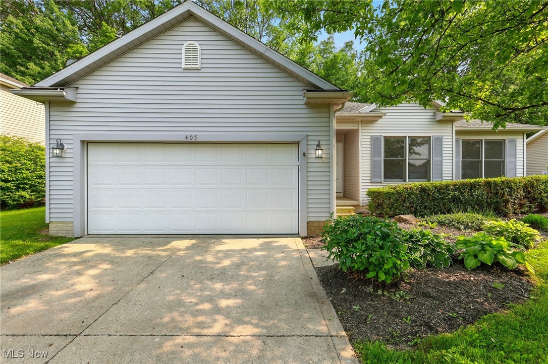 405 Haines Street, Elyria, Ohio image 1