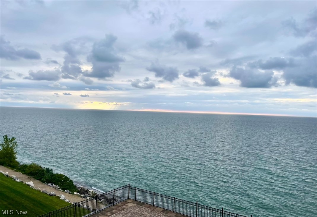 Larimar Lake Club - Residential