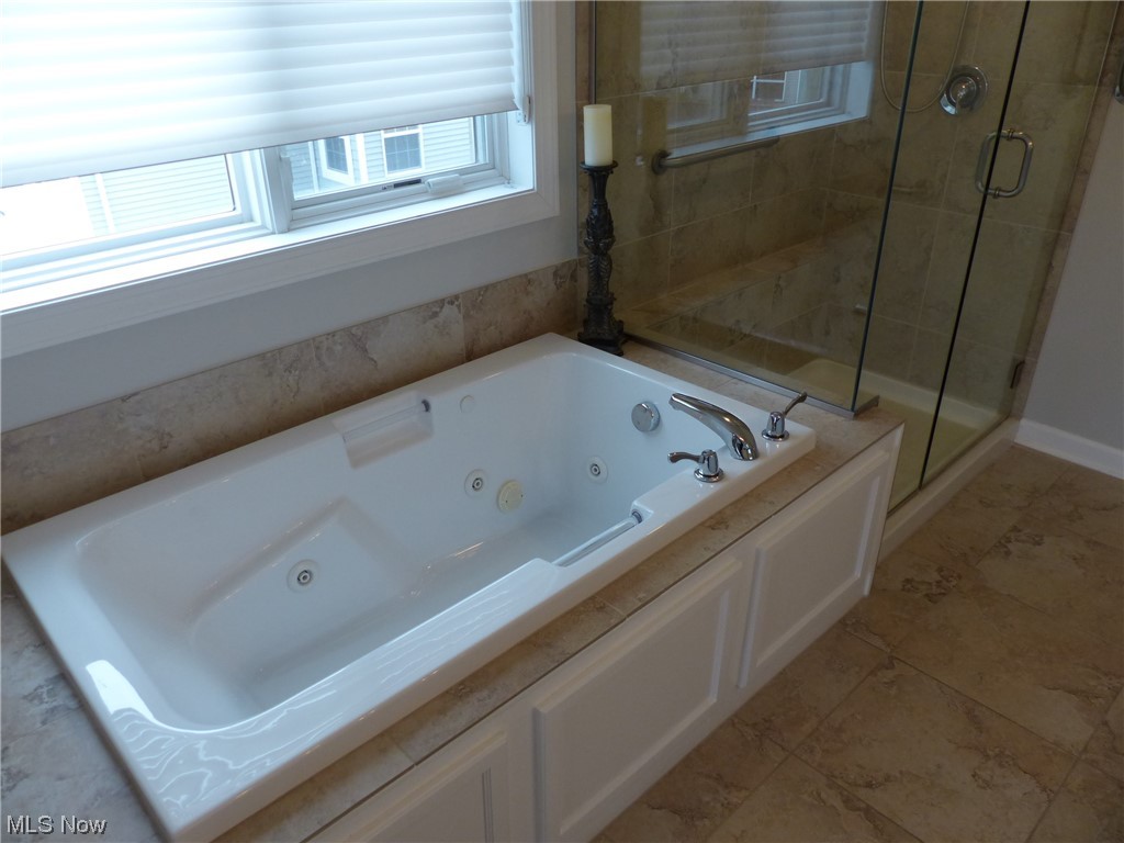 Larimar Lake Club - Residential