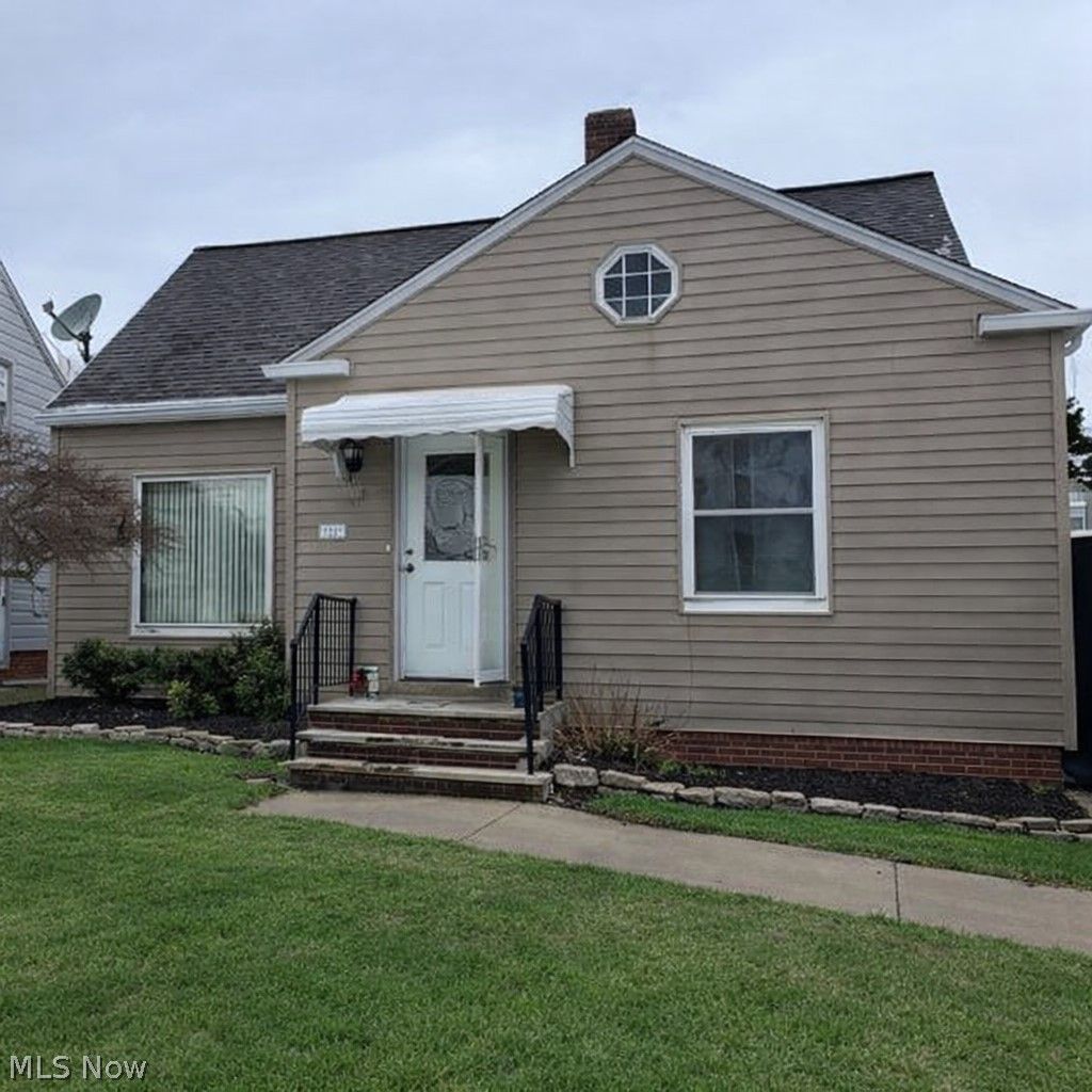 Photo of 11005 Brunswick Avenue, Garfield Heights, OH 44125 (MLS # 5191265)