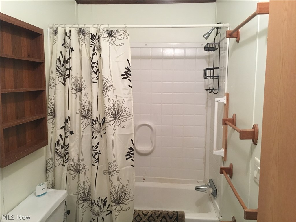 Scioto River - Residential