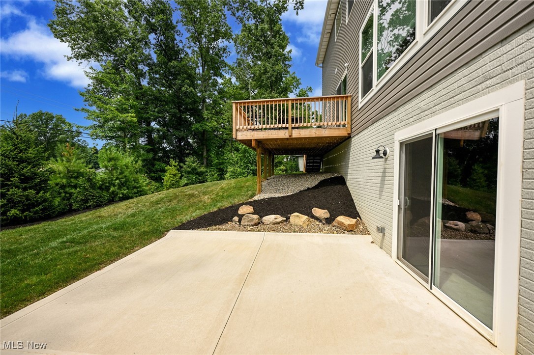 392 Amberley Drive, Uniontown, Ohio image 34