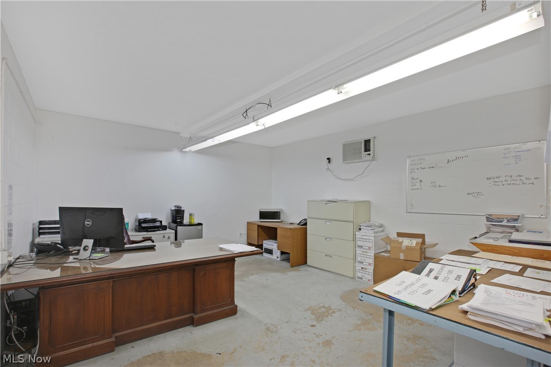 Brooklyn - Commercial Sale