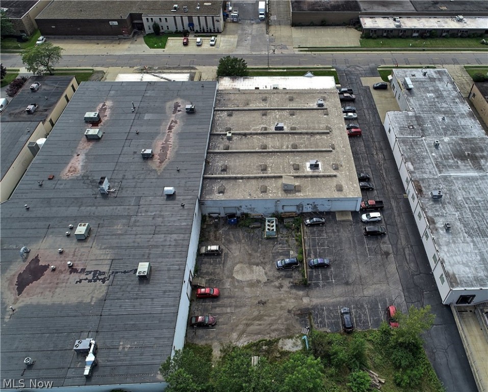 Brooklyn - Commercial Sale