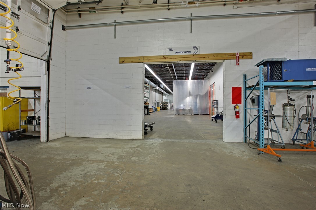 Brooklyn - Commercial Sale