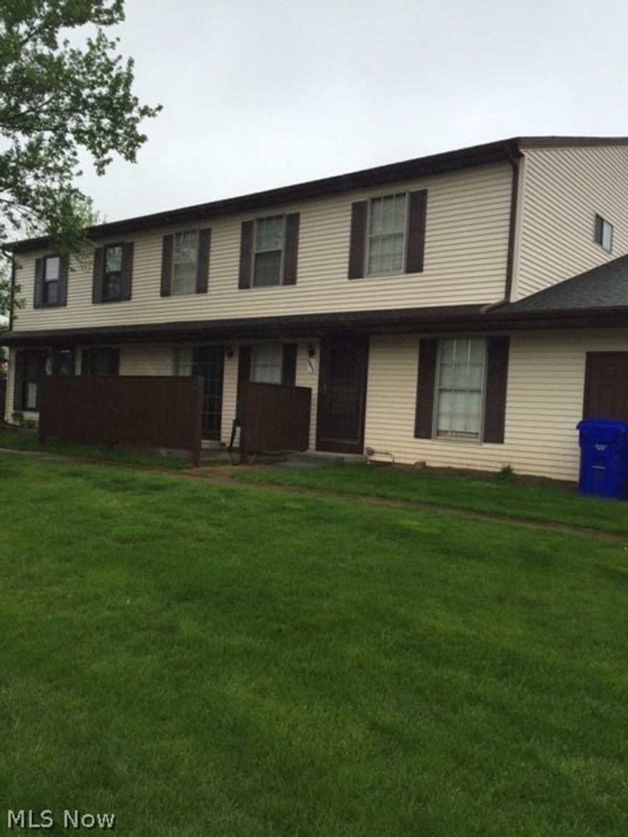 Adorable Condo With Fresh Neutral Décor Including New Carpet On the Main Floor. The Kitchen Comes Fully Applianced With Stove, Fridge and Microwave. The Dining Room Opens Out Onto A Private Patio. This 3 Bedroom, 1.5 Bath Unit Features Direct Access To the Attached Garage! The Waterproofed Basement Is Partially Finished and Provides A Great Additional Entertaining Area. Upstairs You Will Find A Huge Master Along With 2 Additional Bedrooms and A Full Bath. Near Rec Center, Pool and More!