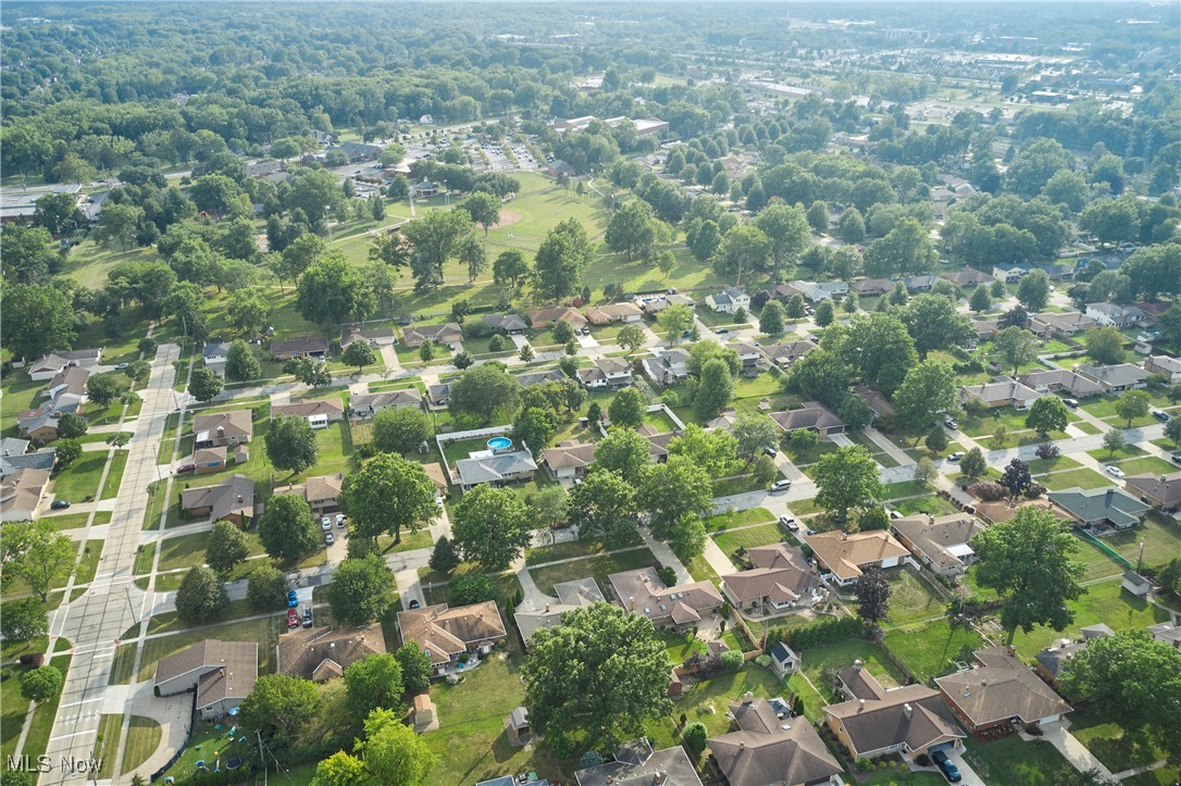 Middleburg Heights, Ohio 44130, United States, 3 Bedrooms Bedrooms, ,2 BathroomsBathrooms,Residential,Active,191354