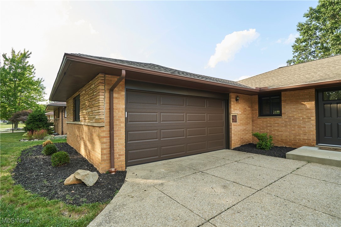 Middleburg Heights, Ohio 44130, United States, 3 Bedrooms Bedrooms, ,2 BathroomsBathrooms,Residential,Active,191354