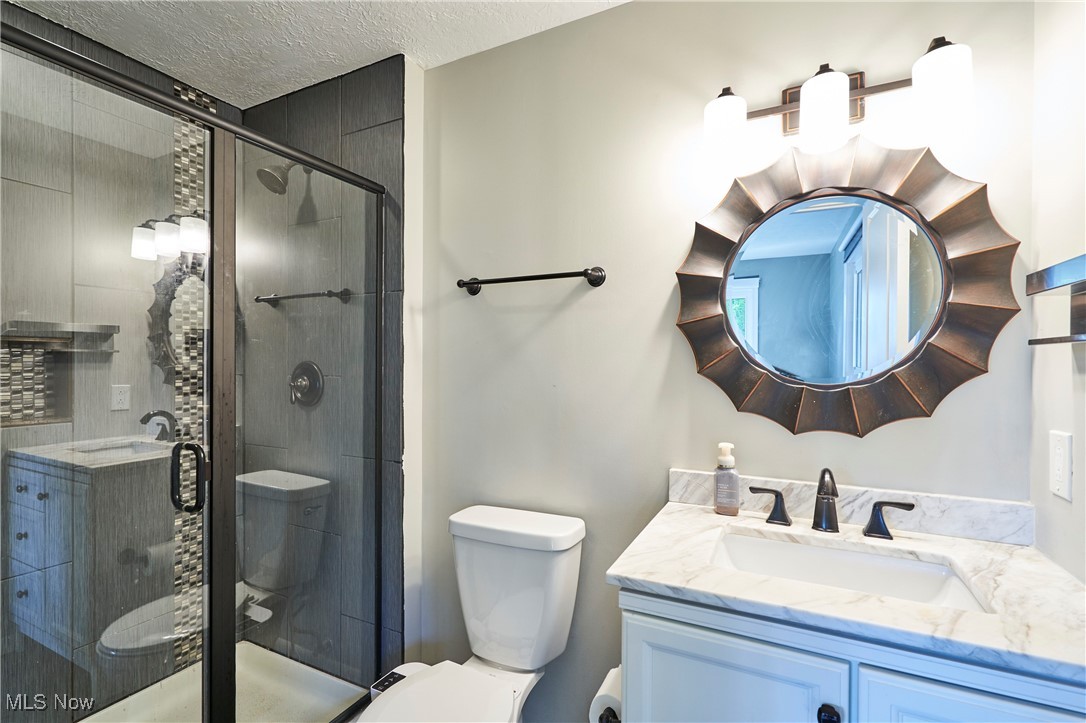 Middleburg Heights, Ohio 44130, United States, 3 Bedrooms Bedrooms, ,2 BathroomsBathrooms,Residential,Active,191354