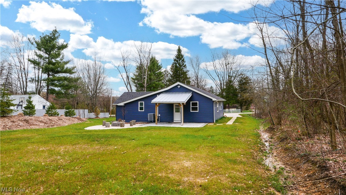 16222 Paulette Drive, Burton, Ohio image 34