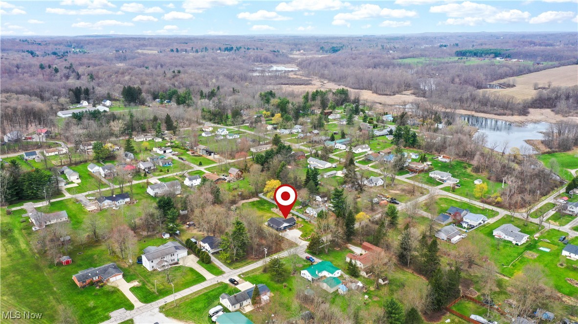 16222 Paulette Drive, Burton, Ohio image 41