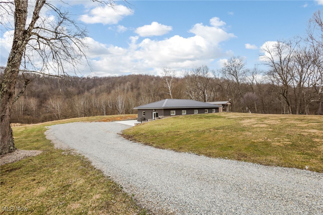 39885 Road Fork Road, Caldwell, Ohio image 3