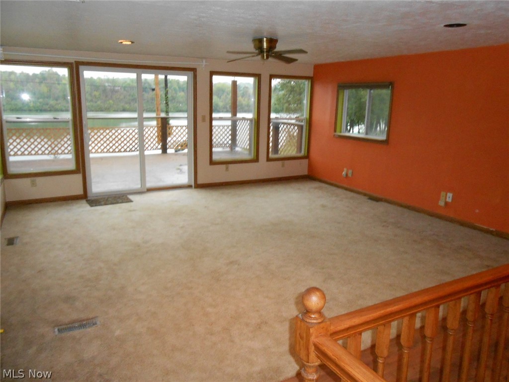Restful Lake - Residential