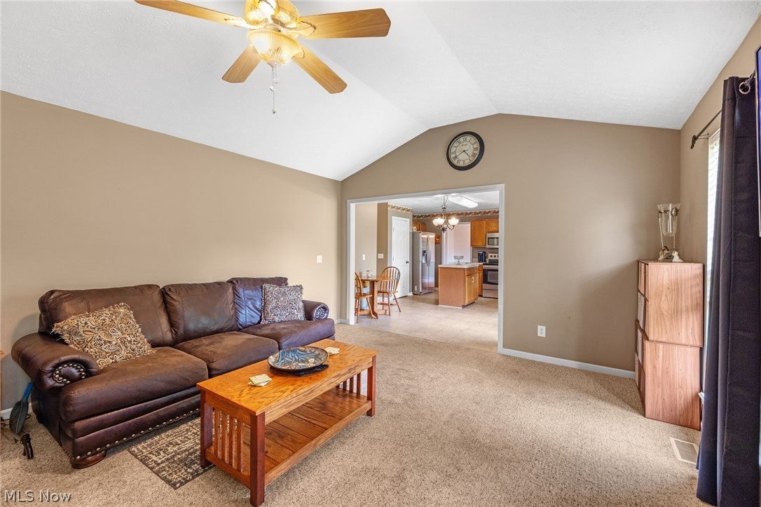 5577 Shawnee Trail