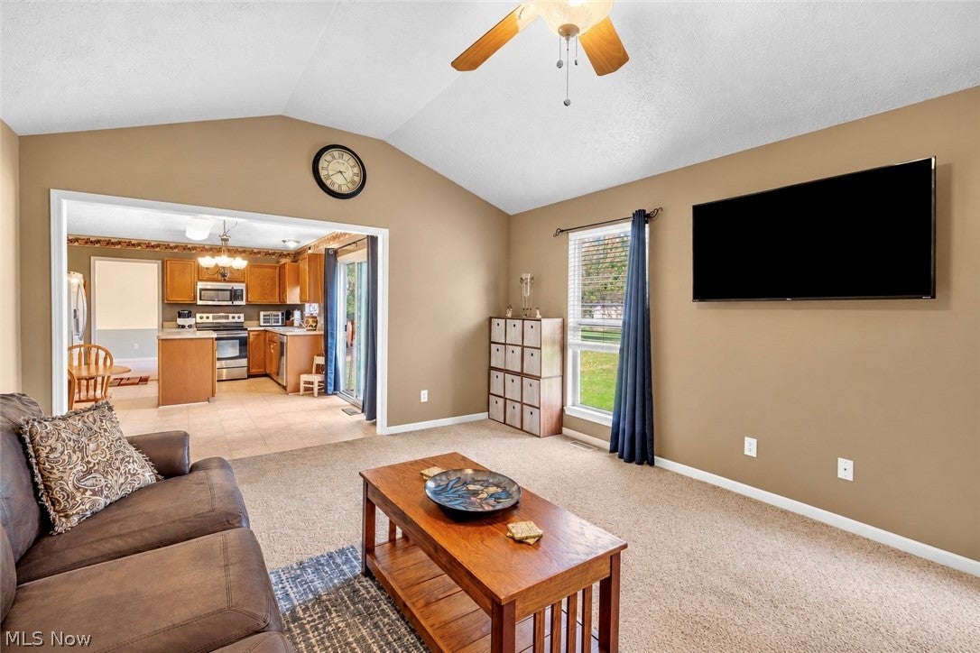 5577 Shawnee Trail