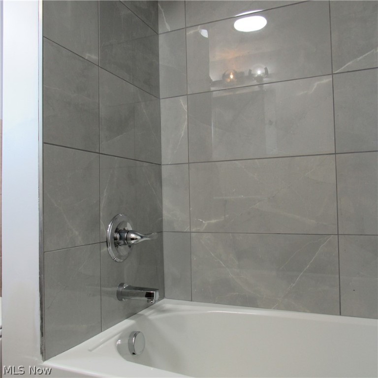 Nesmith Lake Heights - Residential