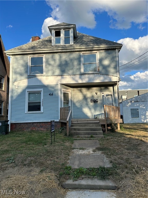 Investor Opportunity! This triplex offers excellent income potential with one unit already rent-ready for immediate cash flow. Each unit features a private entrance, offering flexibility and privacy for tenants. While two units need some updating, the property is perfect for investors looking to add value and build equity. This is a great chance to secure a multi-unit property with both short-term income and long-term upside. Don’t miss this chance to turn a fixer-upper into a high-performing investment!