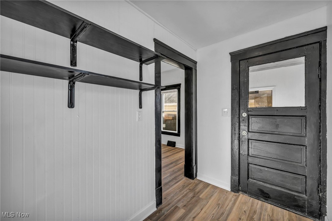 James M Hoyts - Residential