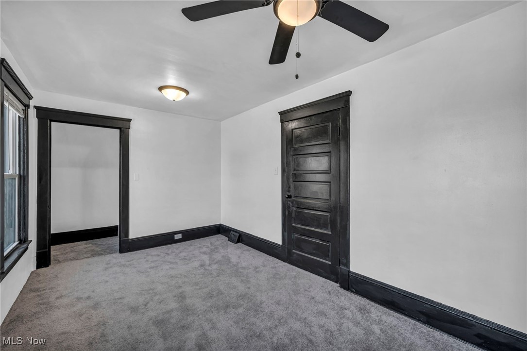 James M Hoyts - Residential