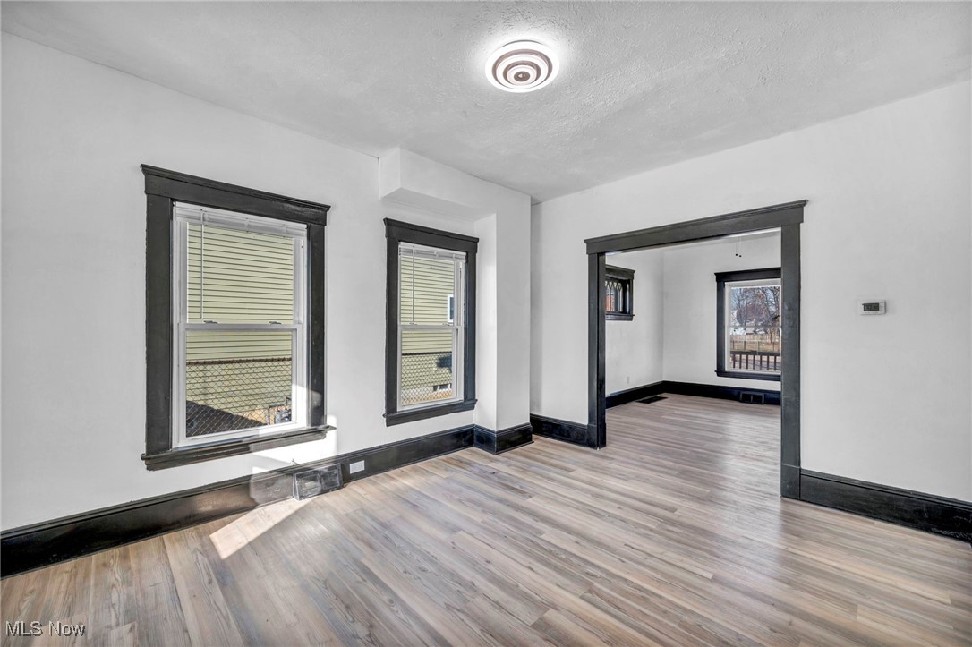 James M Hoyts - Residential