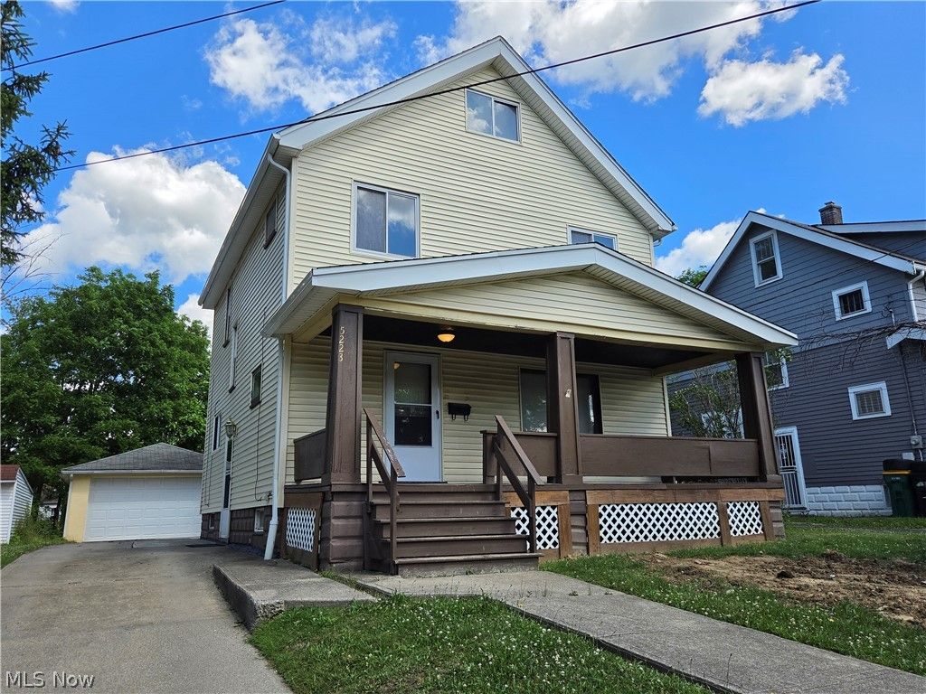 Photo of 5223 Paine Avenue, Maple Heights, OH 44137 (MLS # 5218447)