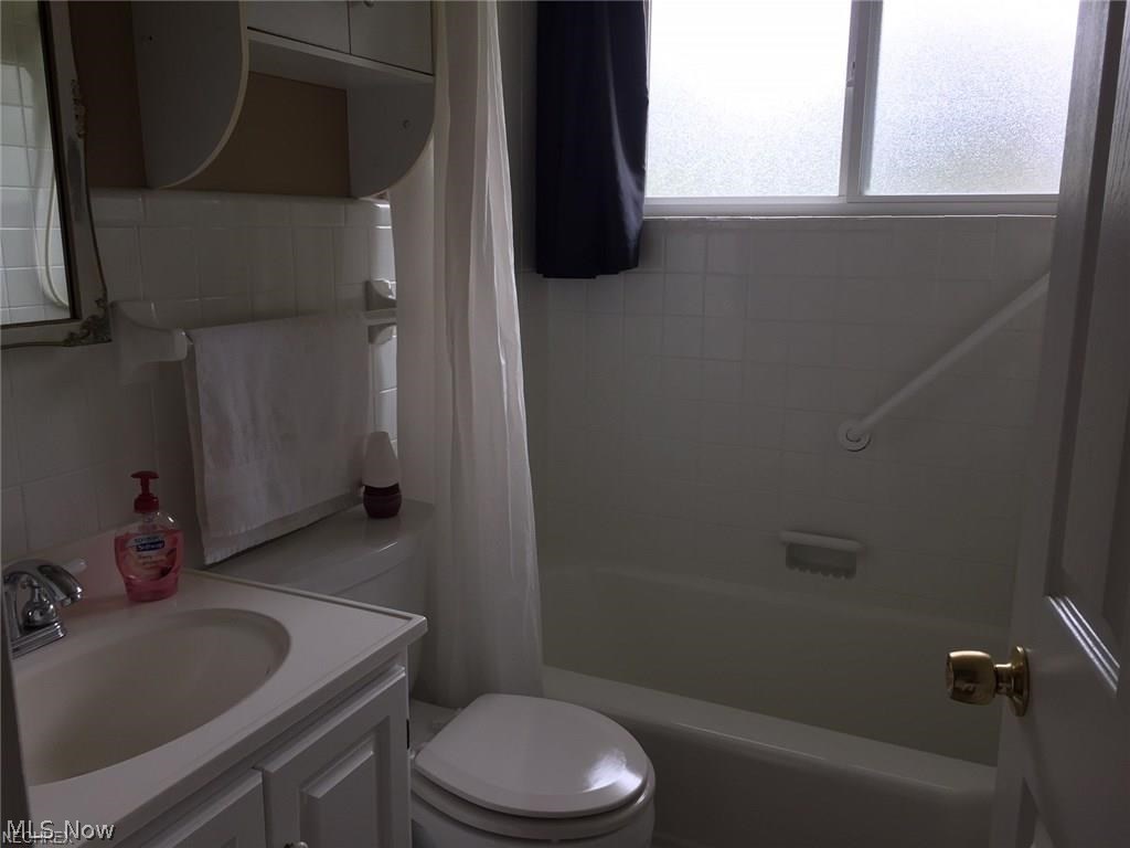 Bellaire Drive - Residential