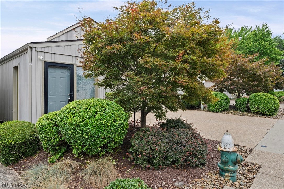 11025 Southwind Court