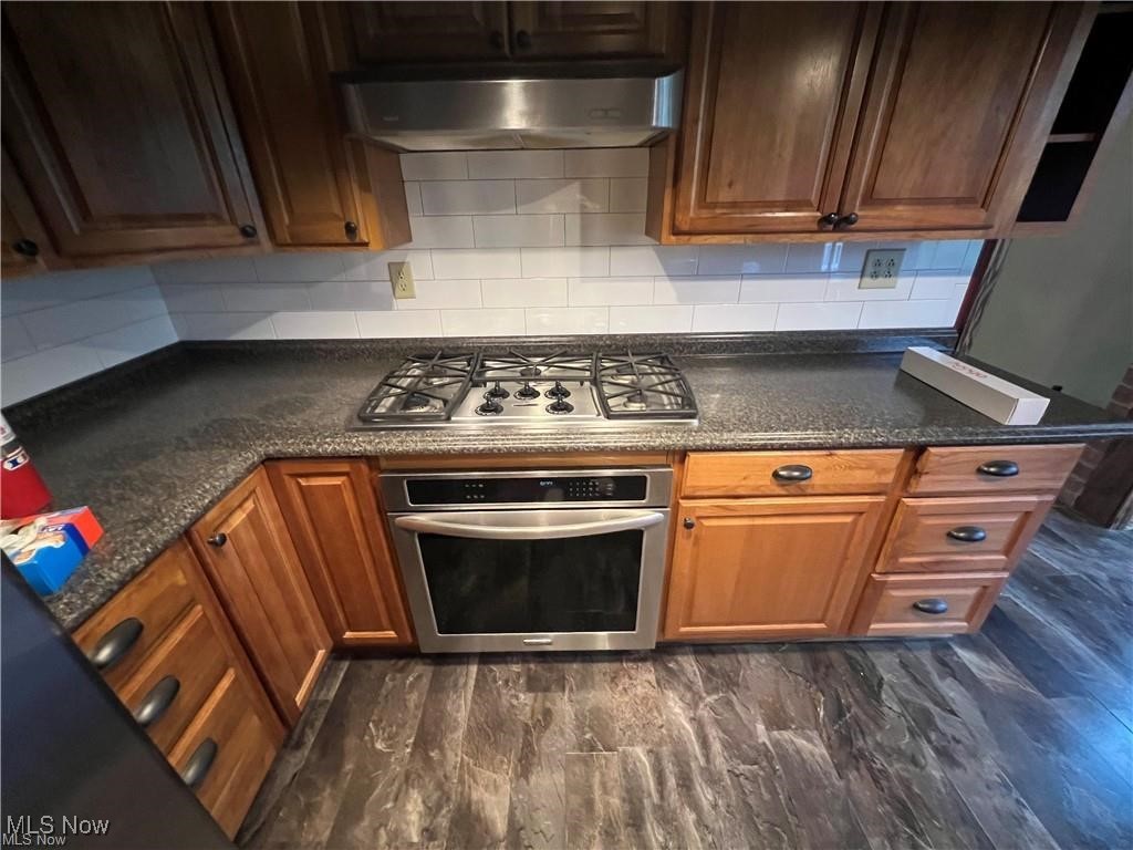 East Liverpool, Ohio 43920, United States, 4 Bedrooms Bedrooms, ,2 BathroomsBathrooms,Residential,Active,171169