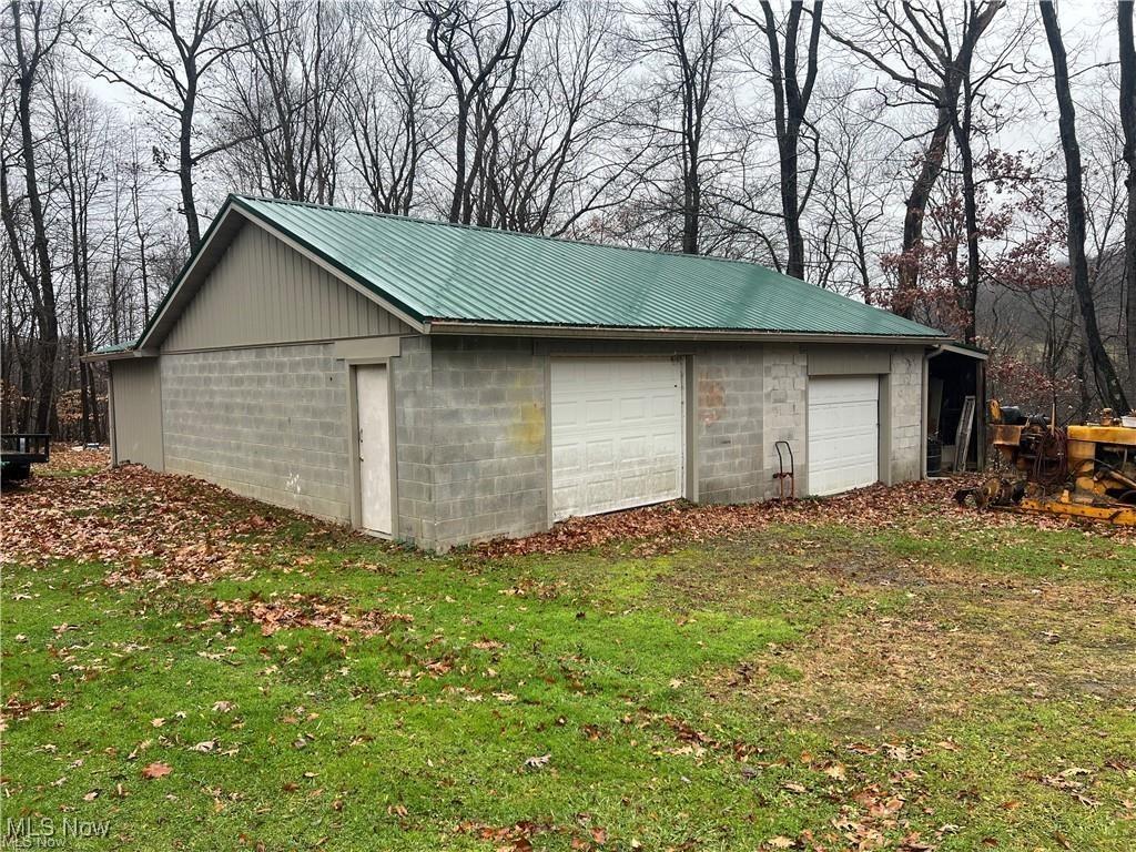 East Liverpool, Ohio 43920, United States, 4 Bedrooms Bedrooms, ,2 BathroomsBathrooms,Residential,Active,171169