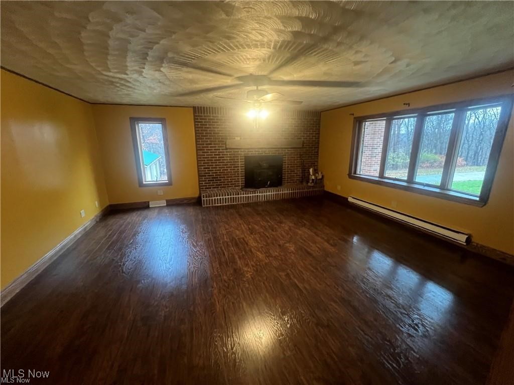 East Liverpool, Ohio 43920, United States, 4 Bedrooms Bedrooms, ,2 BathroomsBathrooms,Residential,Active,171169