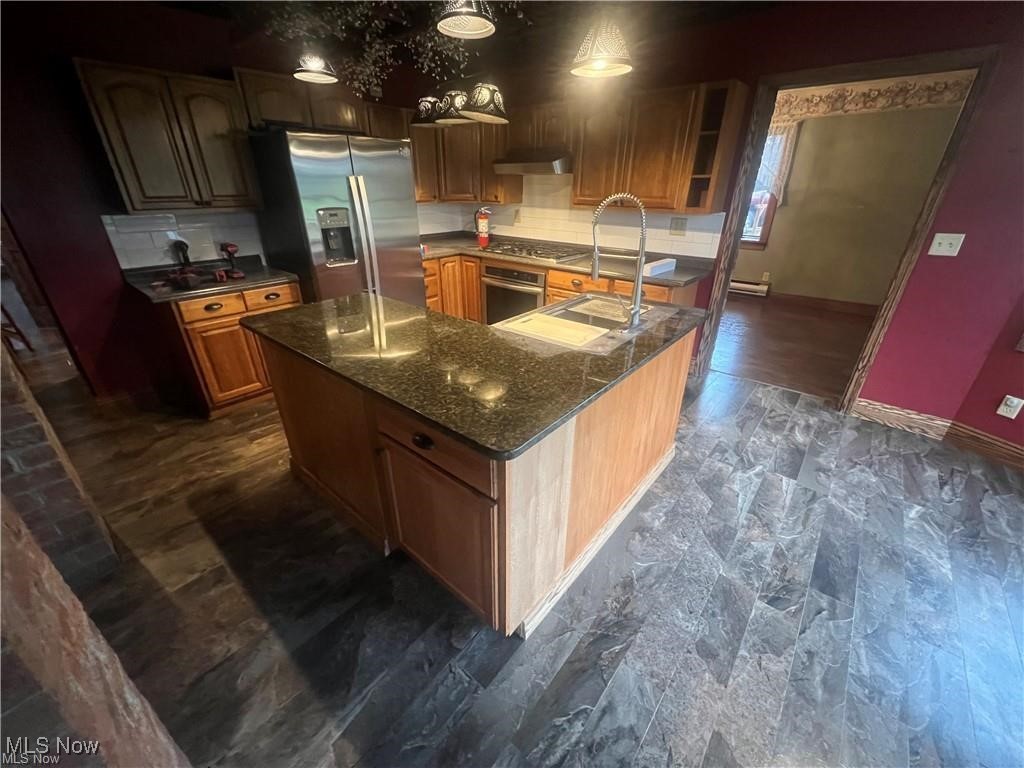 East Liverpool, Ohio 43920, United States, 4 Bedrooms Bedrooms, ,2 BathroomsBathrooms,Residential,Active,171169