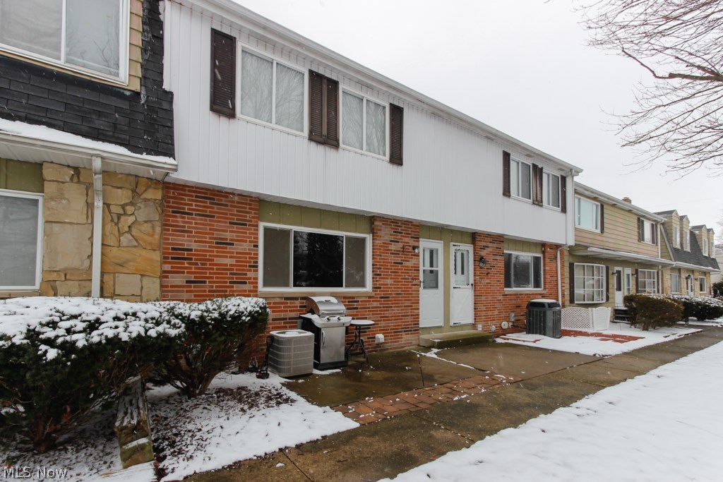 Hyde Park Condo - Residential