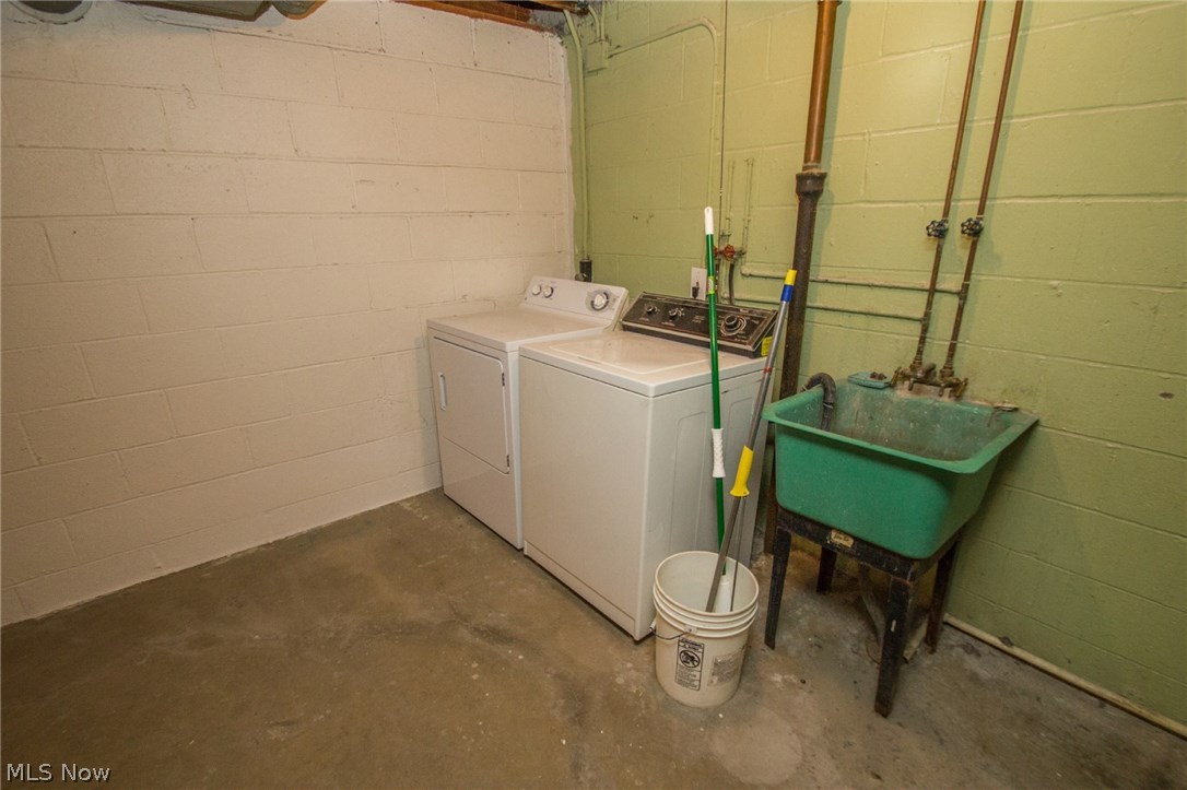 Bear Crk Village Conod 01 - Residential