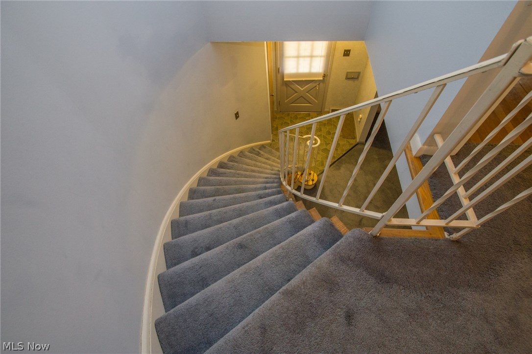 Bear Crk Village Conod 01 - Residential