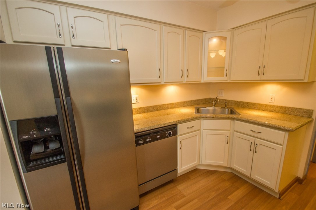 Bear Crk Village Conod 01 - Residential