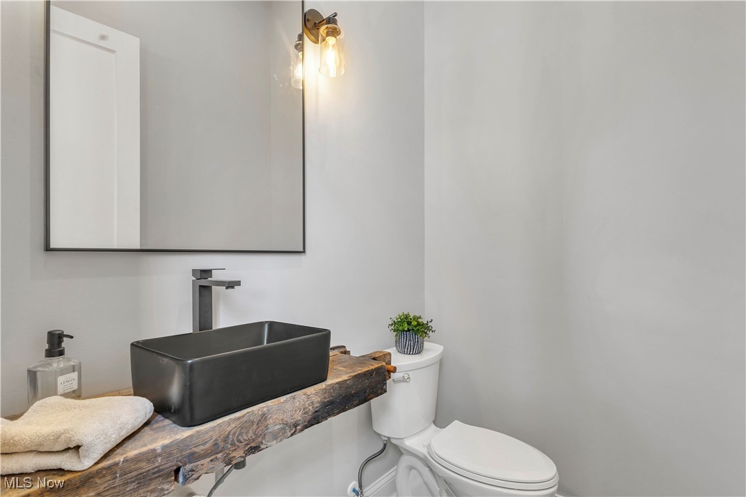 2130 W 42nd Street #2, Cleveland, Ohio image 16