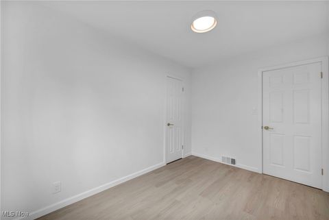 Tiny photo for 3457 Wooster Road, Rocky River, OH 44116 (MLS # 5178995)