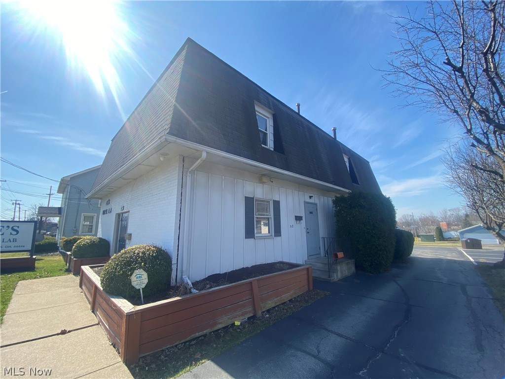 Niles City - Commercial Sale
